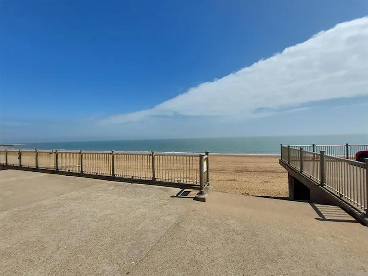 Sohot Stays Royal Sands Seaview Apt Free Parking Sleeps 4 Ramsgate Exteriör bild